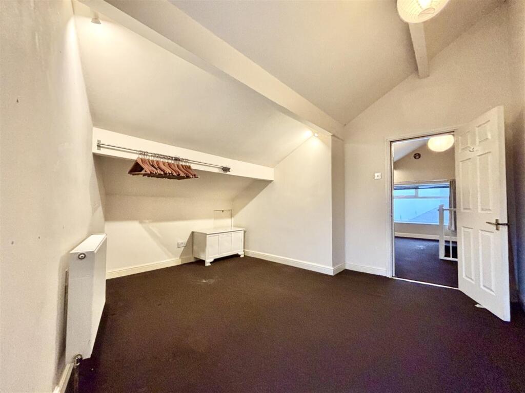 Additional image 12 of High Street, Queensbury, Bradford