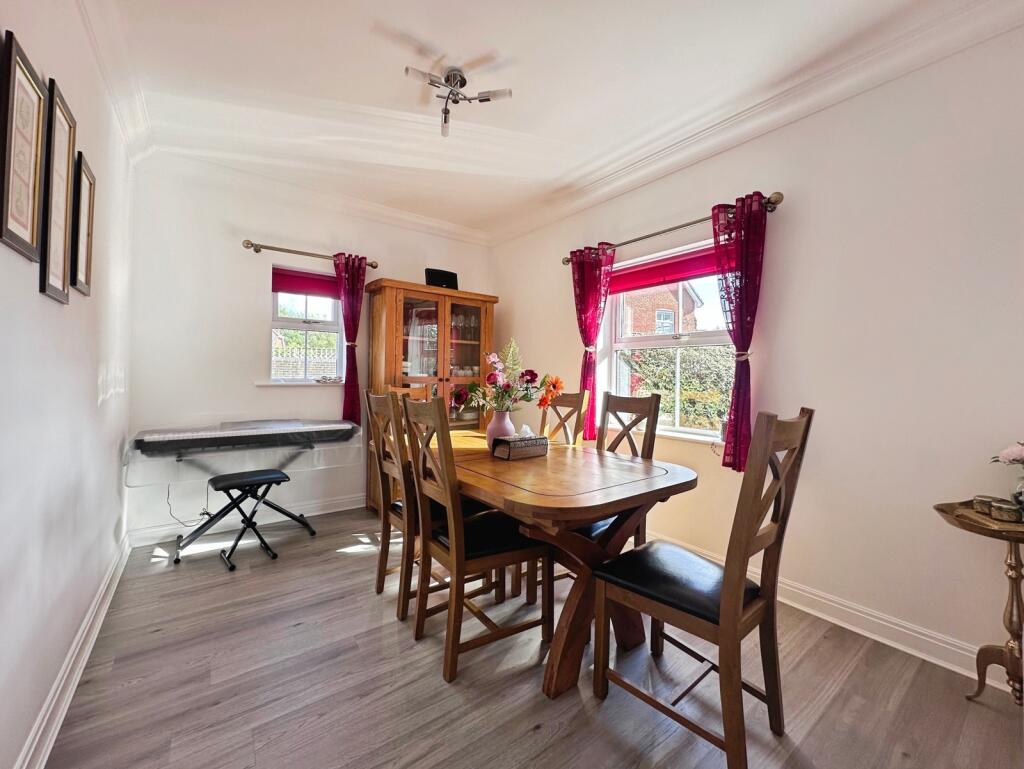 House in Hart, Elvetham Heath - View 4