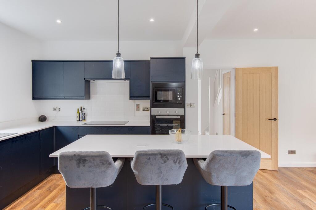 House in Bromsgrove - View 5