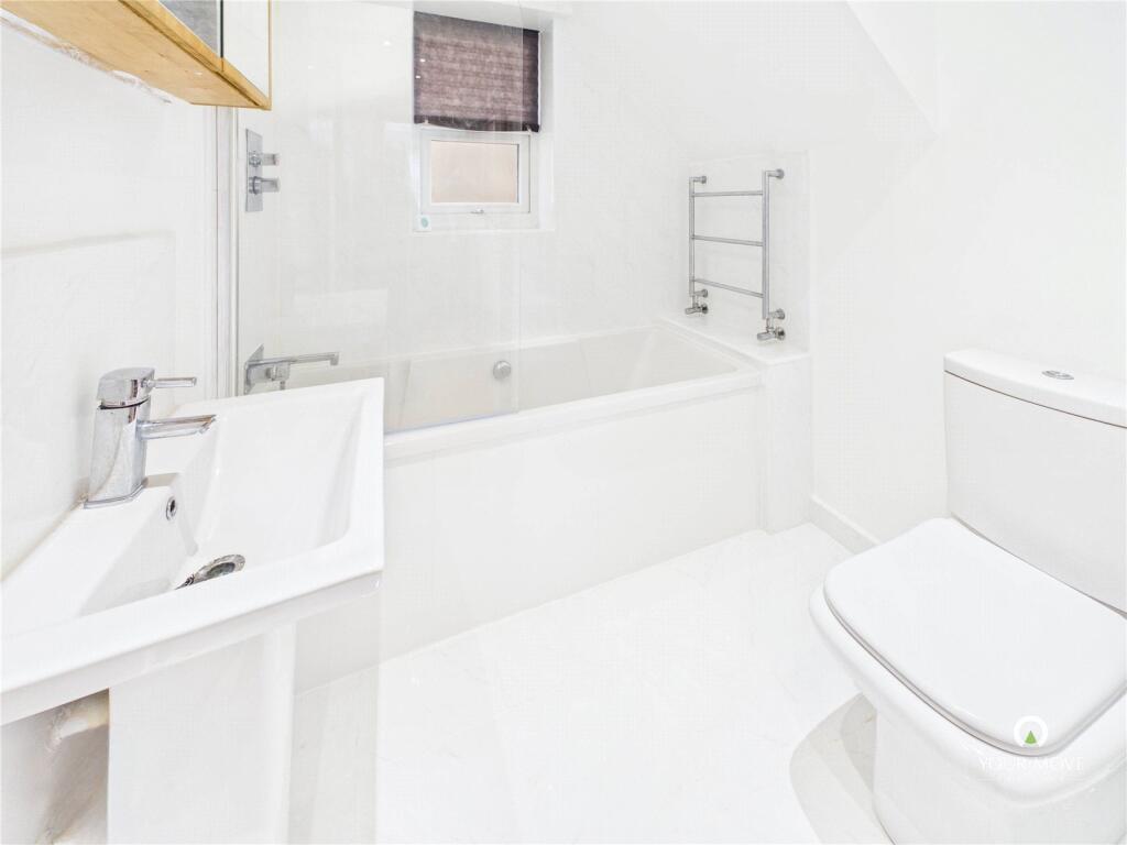 Apartment in Whitley Bay, Monkseaton - View 4