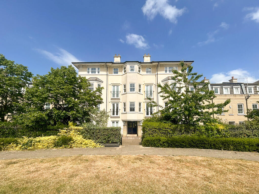 Main image of property: St. Matthews Gardens, Cambridge