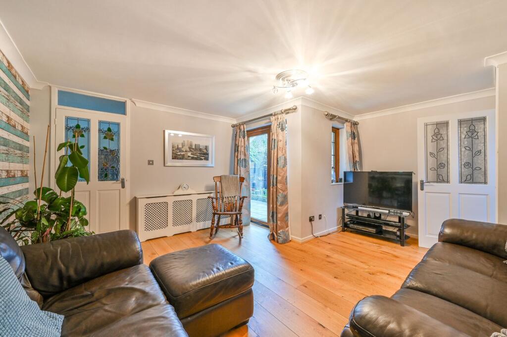 Main image of property: West Gardens, Wapping, London, E1W