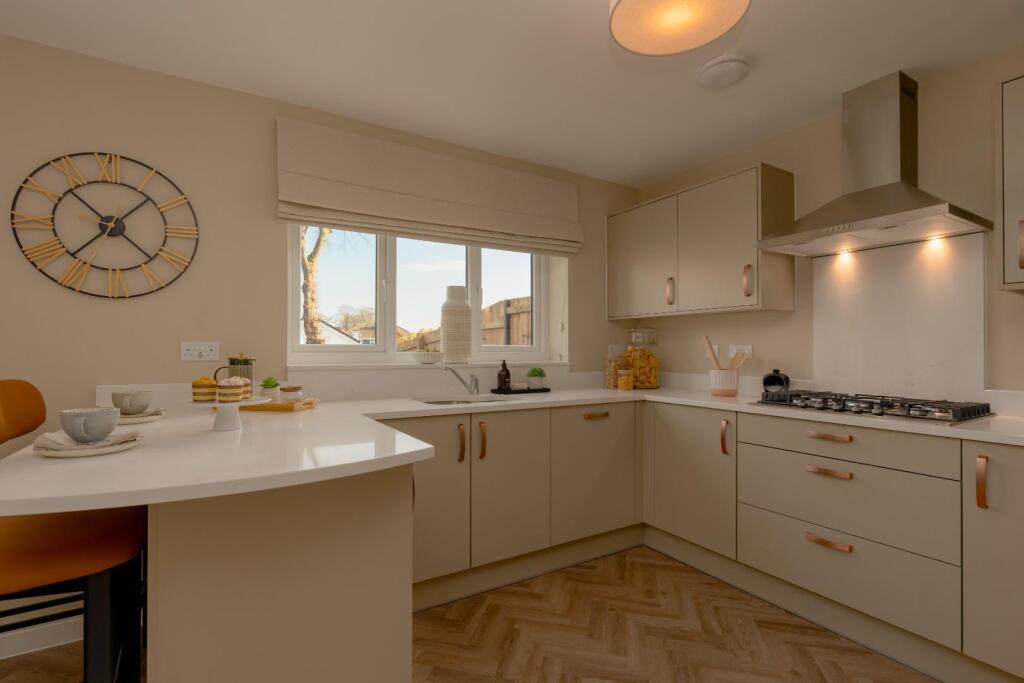 House in Darwen, Knowle Fold - View 3