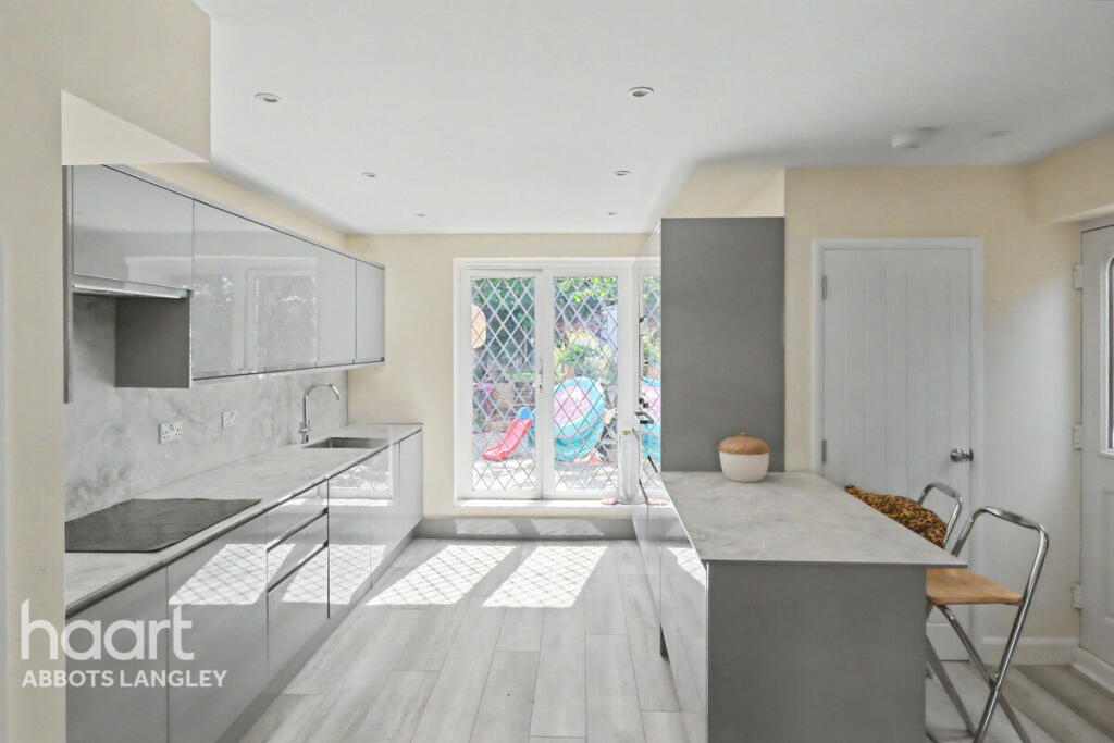Main image of property: Valley Rise, Watford