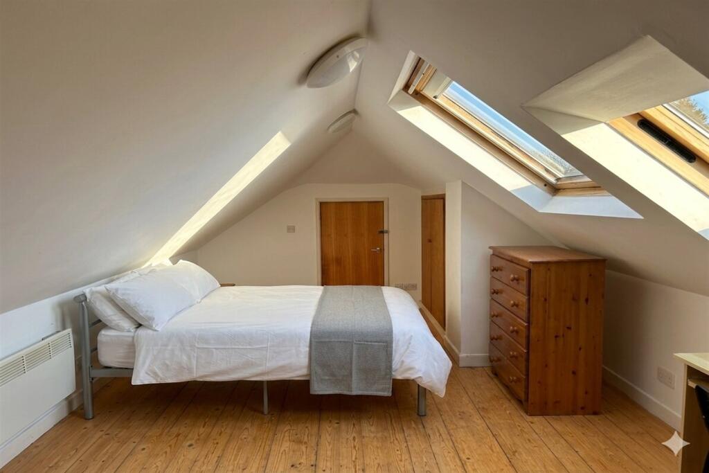 House in Bournemouth - More