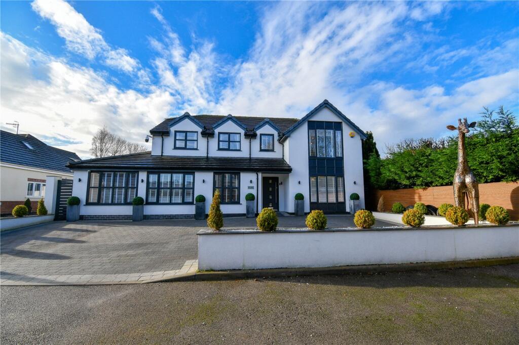 Main image of property: The Stables, Manor Drive, Upton