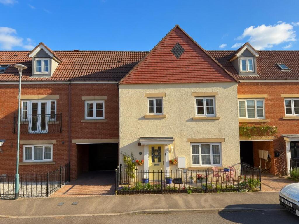 Main image of property: Collingsway, Darlington, DL2 2FD