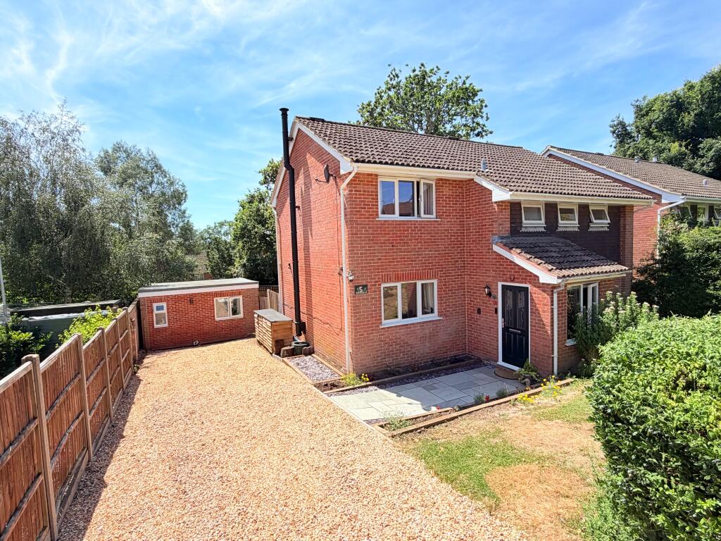 Main image of property: Colden Common, Winchester