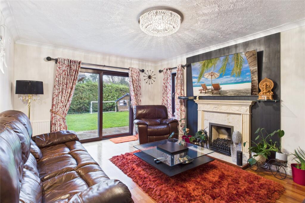 House in Finchampstead - View 3