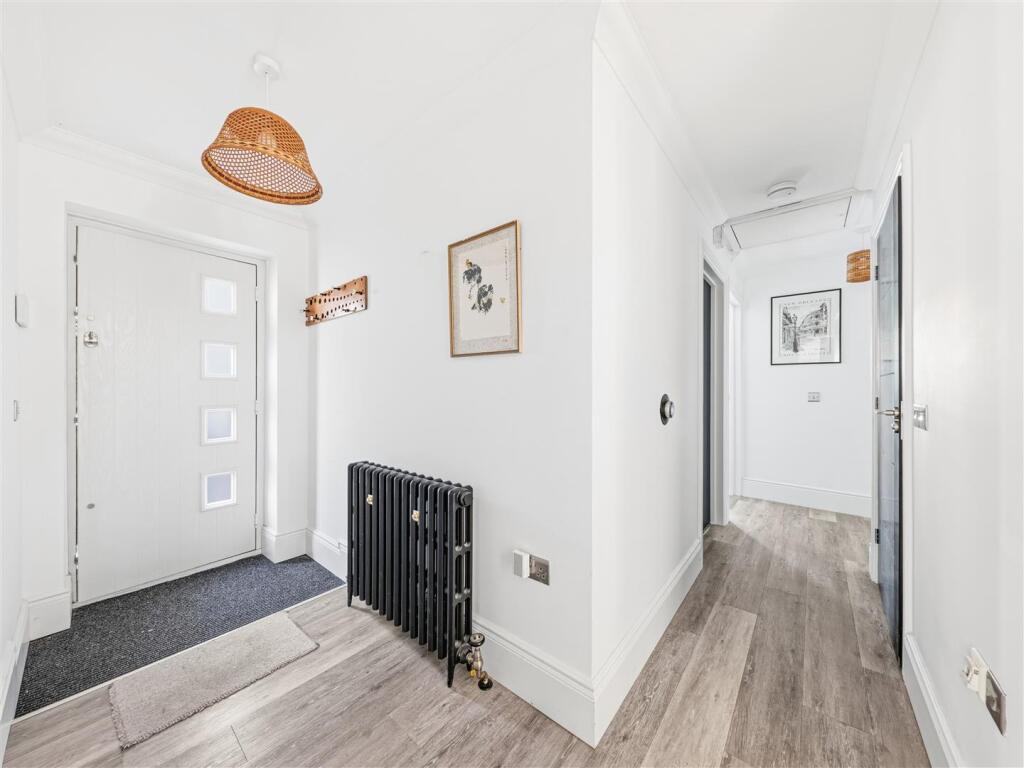 House in Canterbury, Herne and Broomfield - View 5