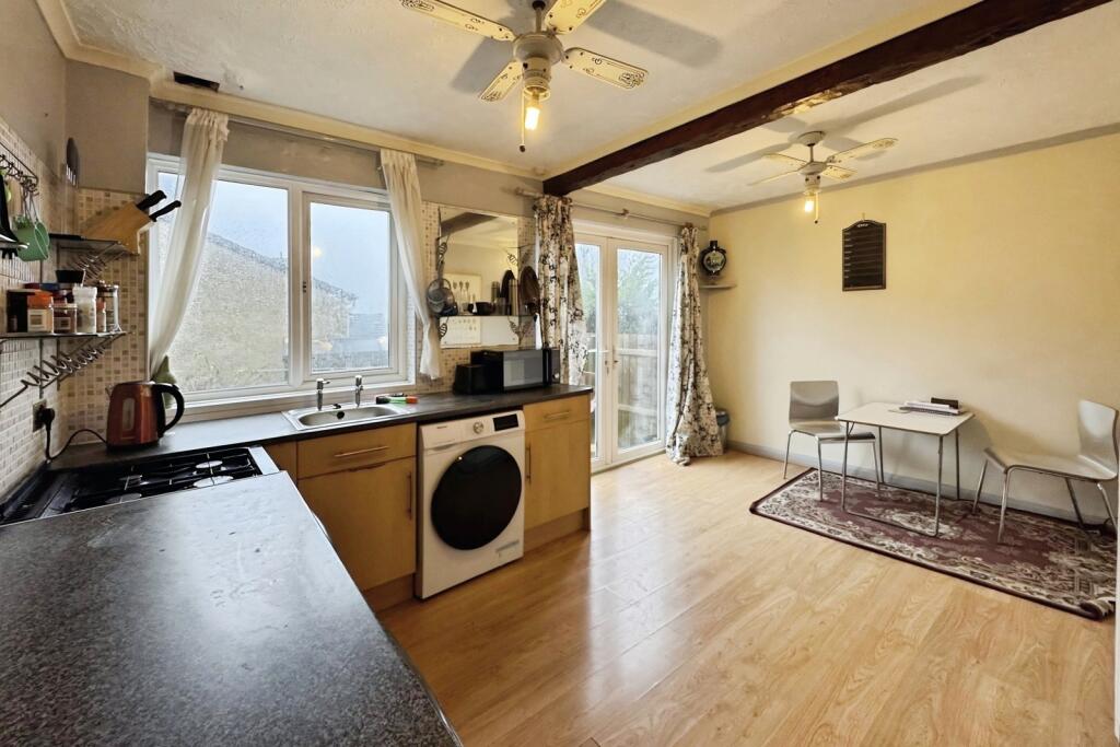 Greenlands Avenue, Whitehaven, Cumbria, CA28 photo 3