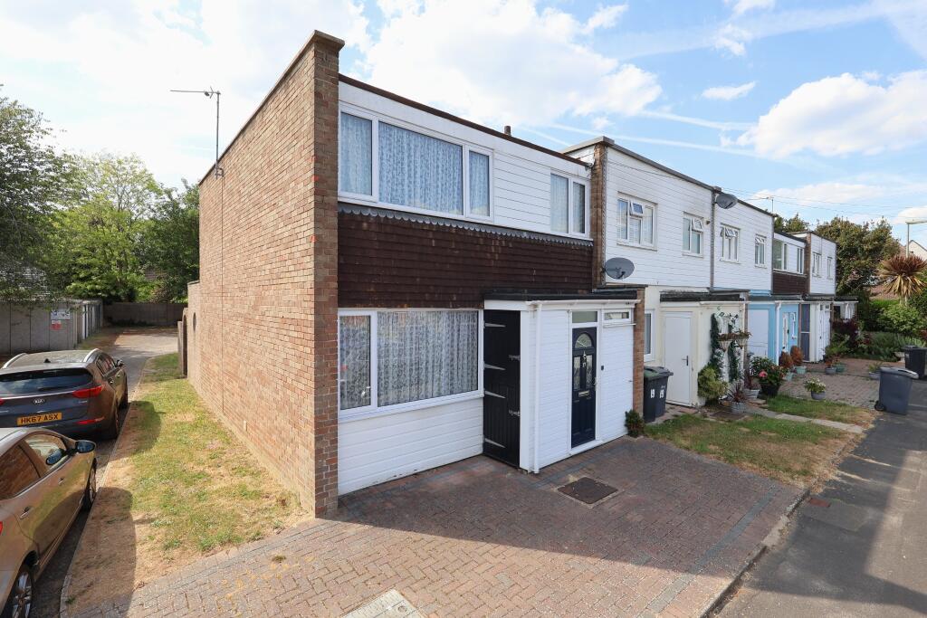 Main image of property: Juniper Square, Havant