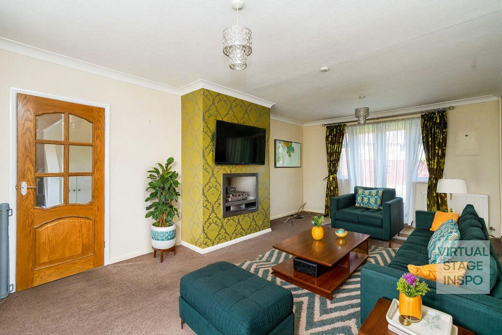 House in Doncaster, North East Lincolnshire - More