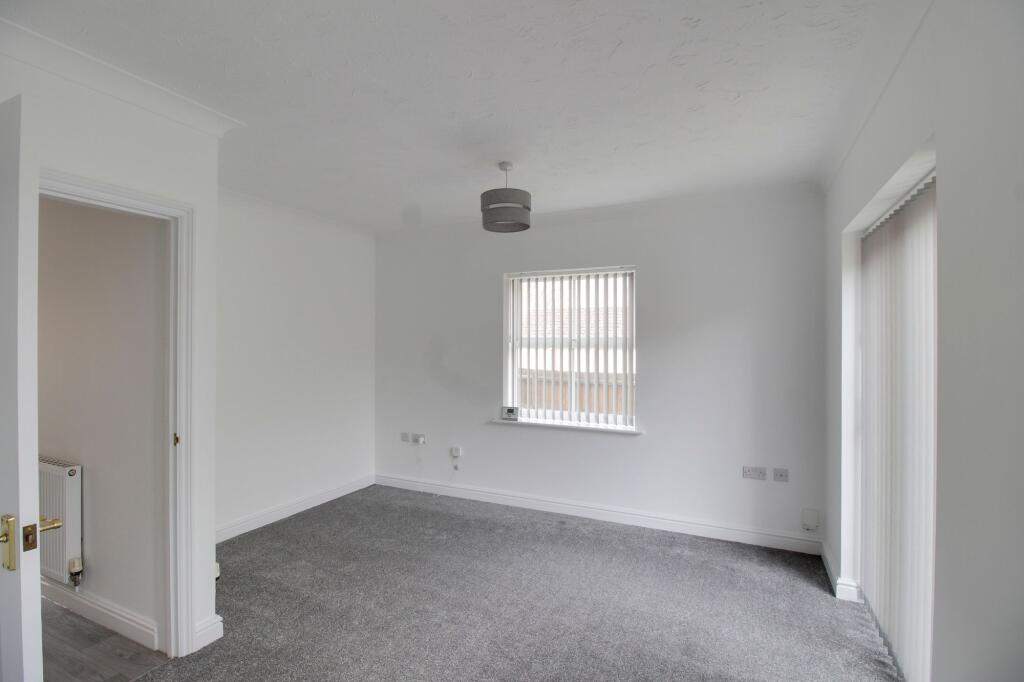 Toller Mews, Eynesbury, PE19 photo 2
