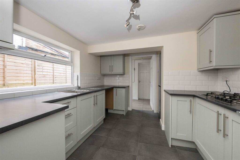 Snarlton Lane, Melksham photo 3