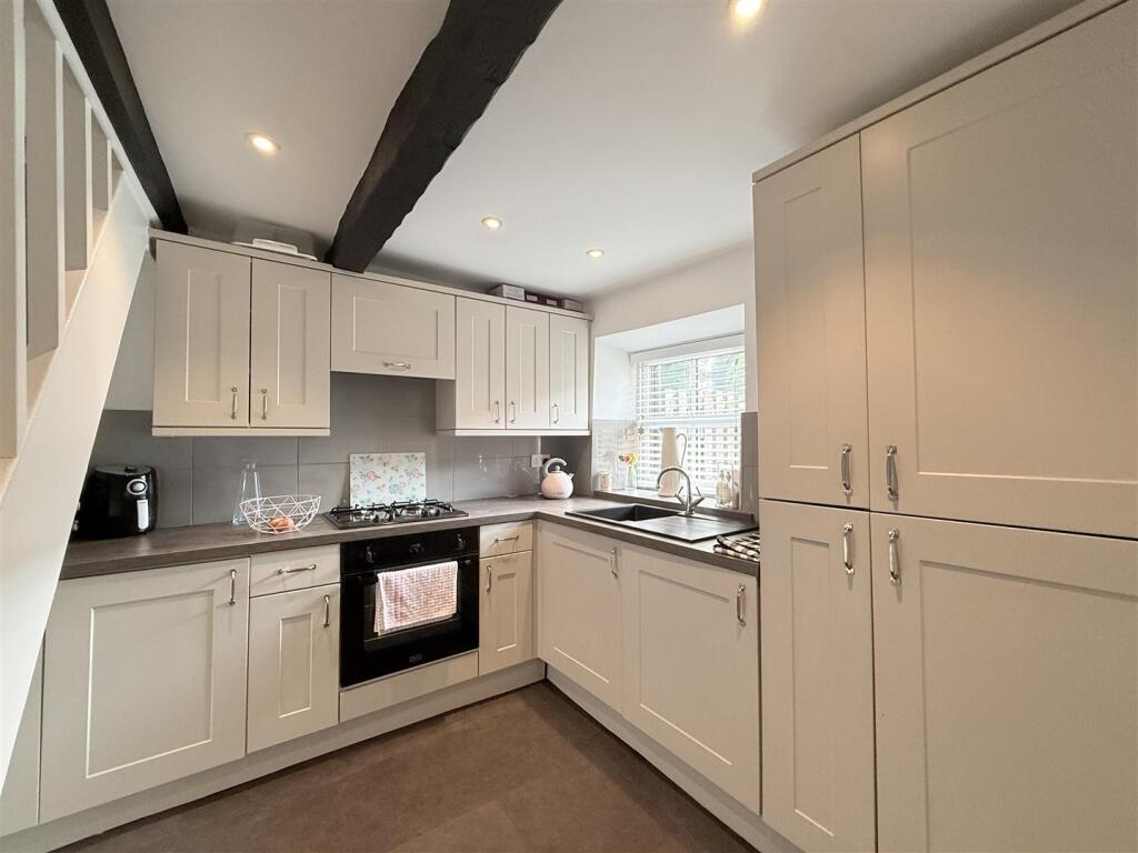 House in Stockport - View 4