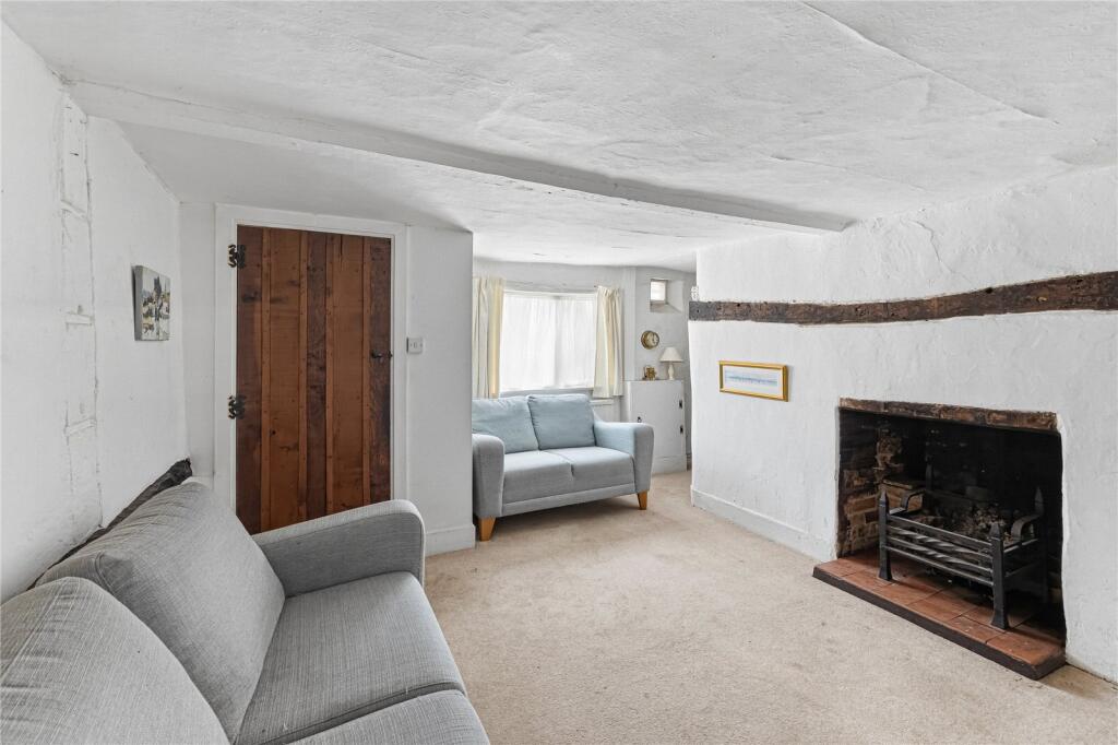 House in Silsoe, Central Bedfordshire - View 2