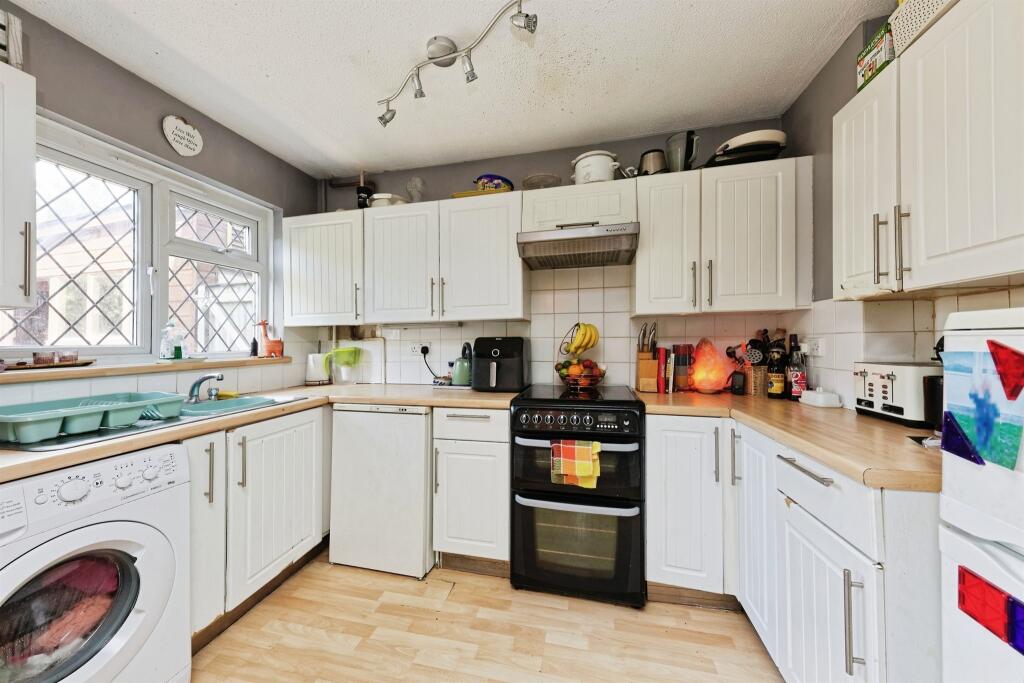 House in Canterbury, Sturry - View 5