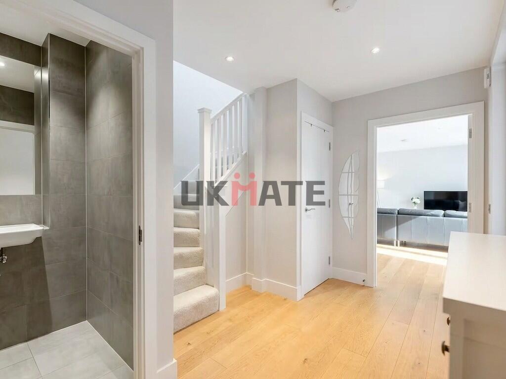 Apartment in London - View 4