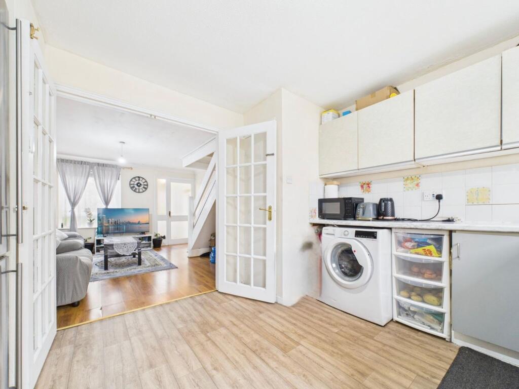 Tuscan Close, Tilehurst, RG30 – pohled 5