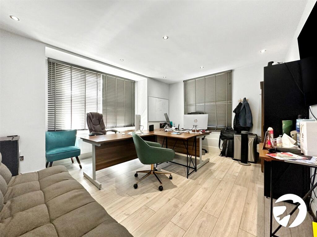 Main image of property: High Street, Chatham, Kent, ME4