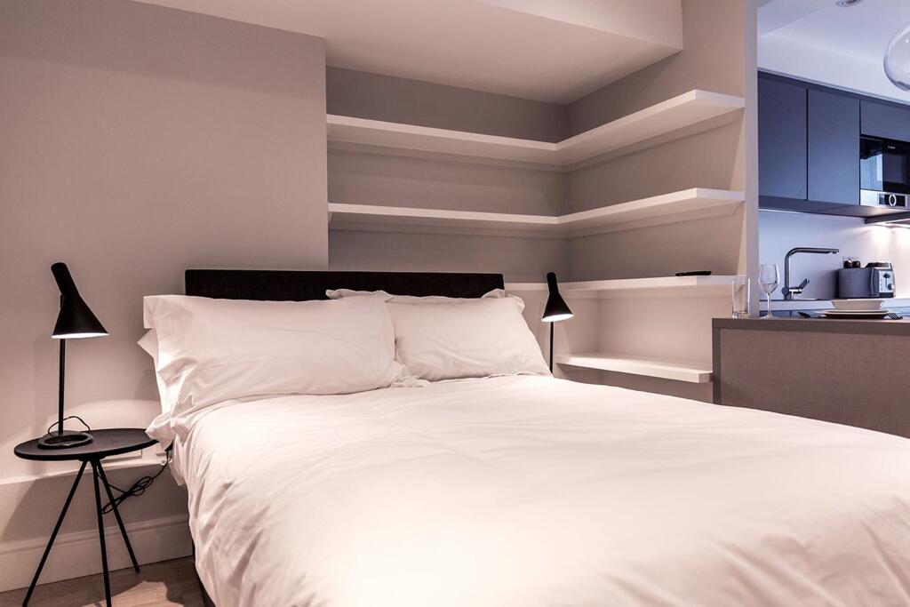 Studio flat for rent