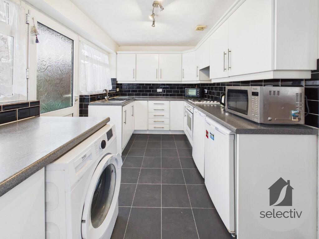 Scarteen Close, Guisborough, North Yorkshire, TS14 photo 3