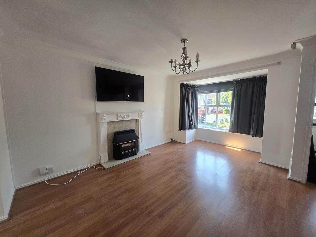 Field Avenue, Northfield, Birmingham, B31 1PD photo 2