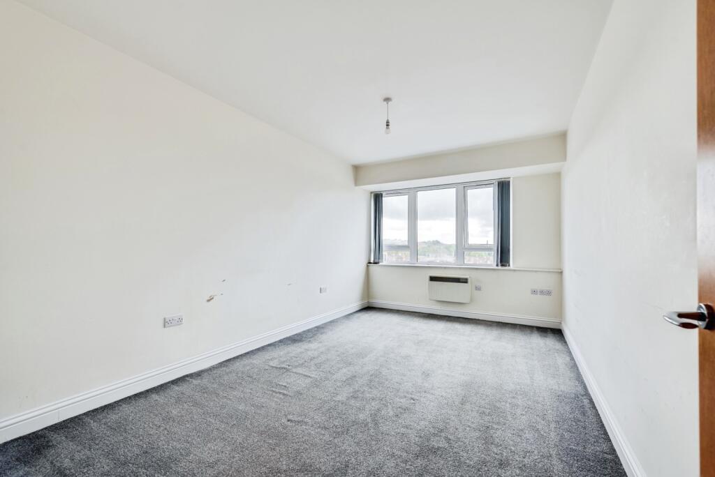 Apartment in Swindon, Railway Village, Town Centre - More