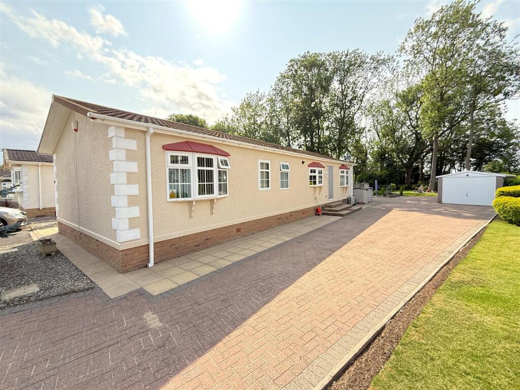 Main image of property: Langar Woods Park, Langar
