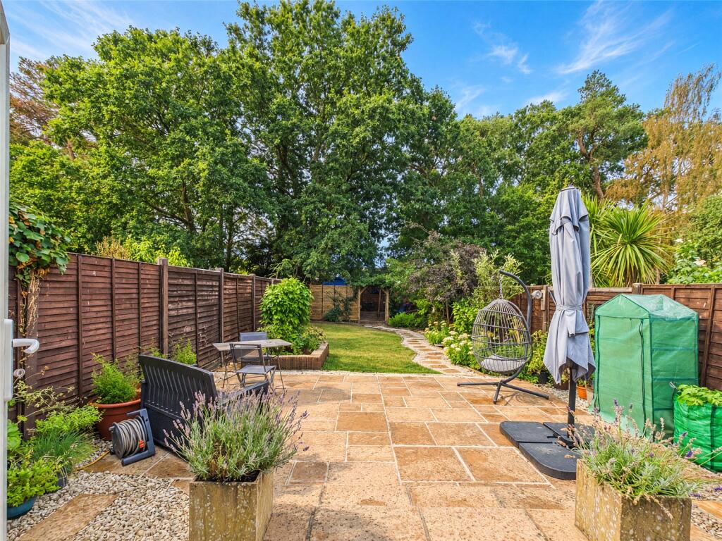 House in New Forest, Bransgore - View 2