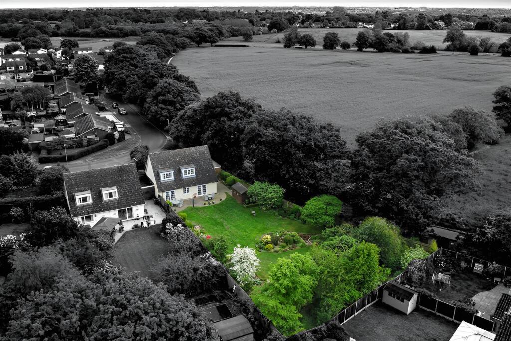 Main image of property: Richardsons Road, East Bergholt