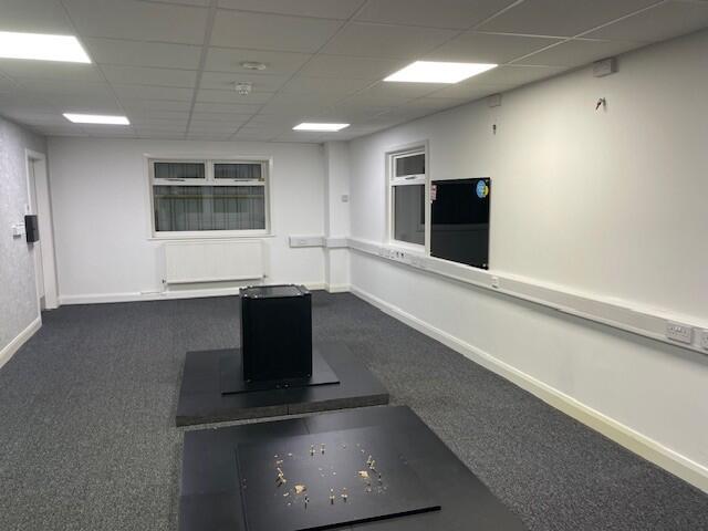 Additional image 10 of Unit 1 & 2, Hutton Street, Blackburn, Lancashire