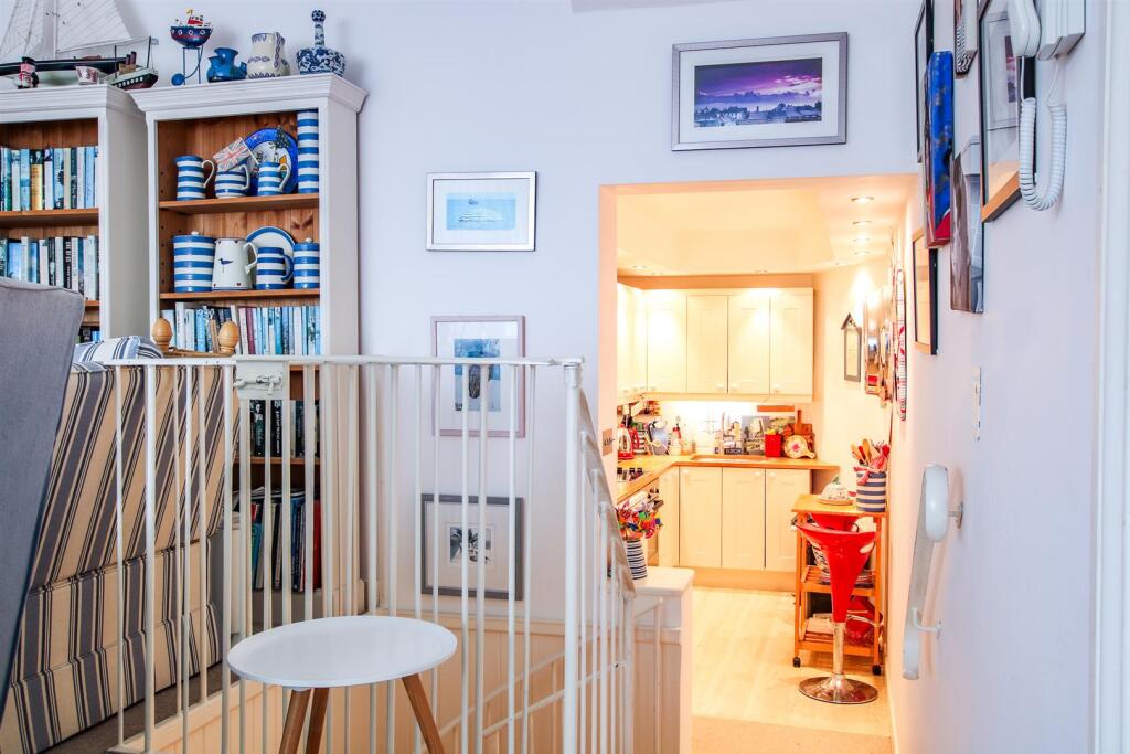 Apartment in East Suffolk, Aldeburgh - More