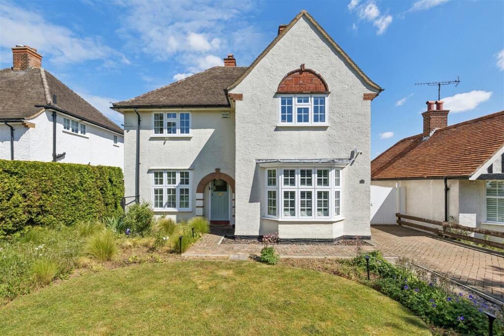 Main image of property: Souberie Avenue, Letchworth Garden City