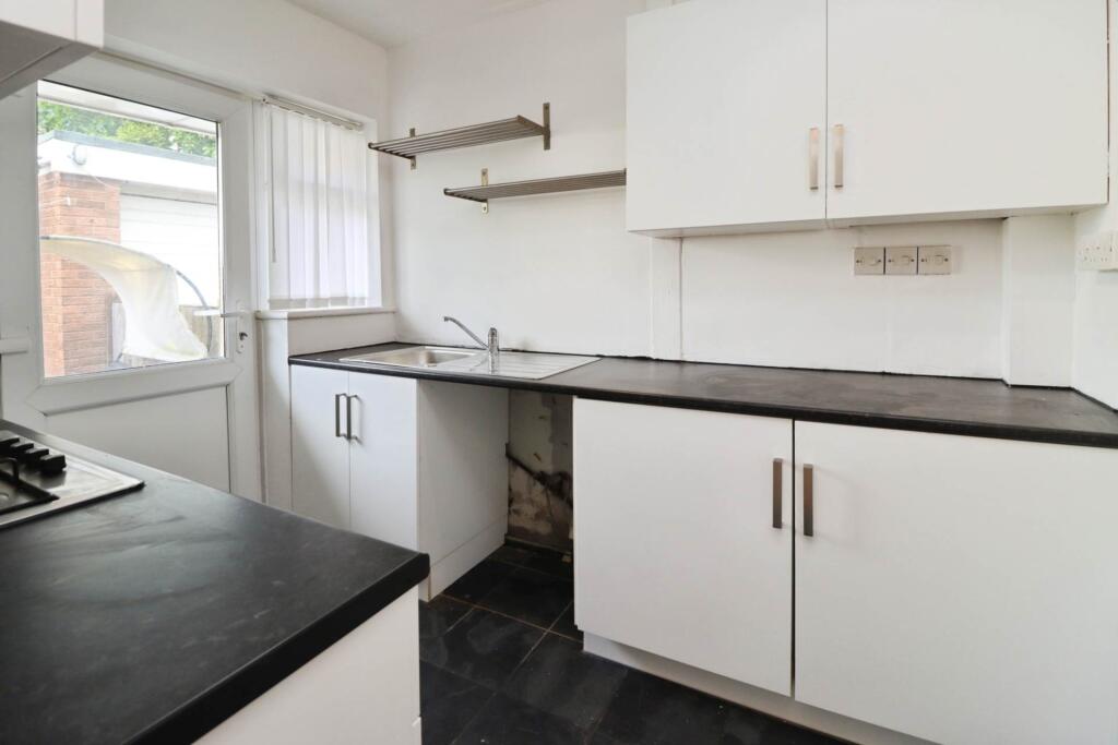House in Wirral, Poulton - View 4