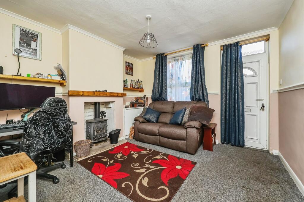 House in Ilkeston - View 3