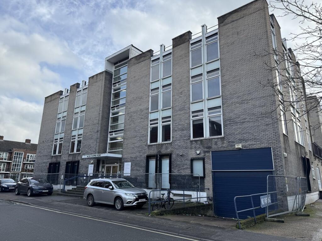 Main image of property: 46-50 Coombe Road, New Malden, KT3 4QF