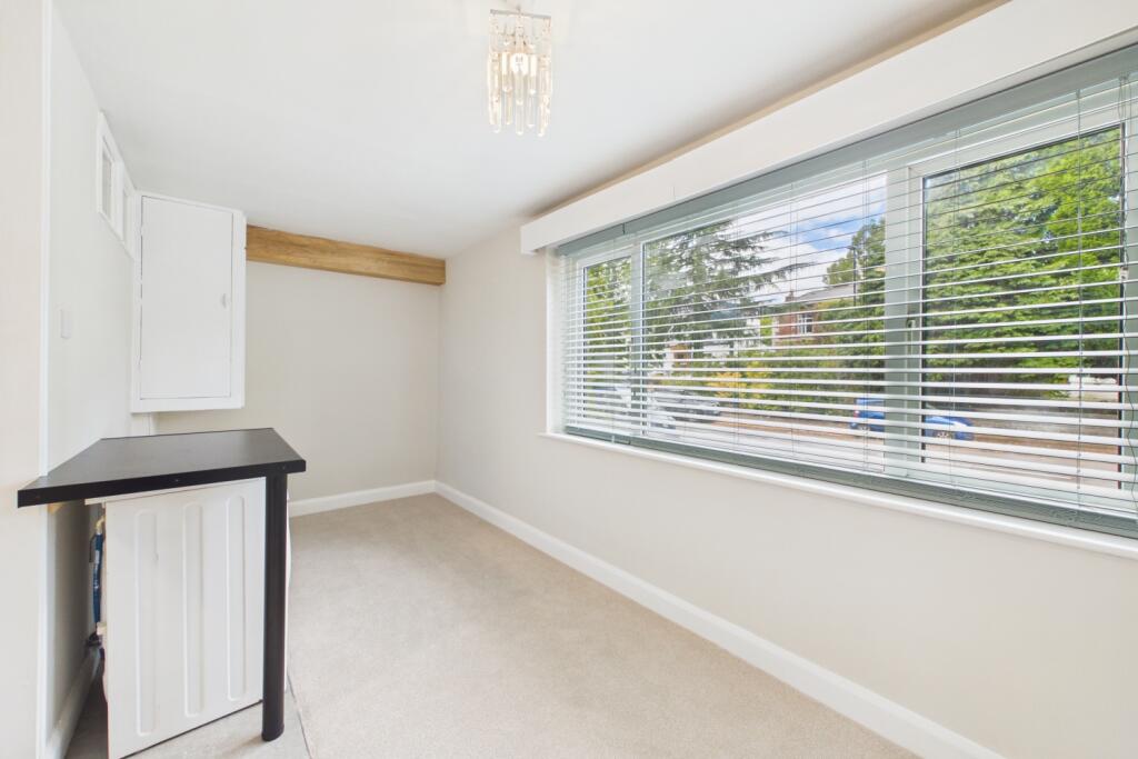 Apartment in Sheffield - View 5