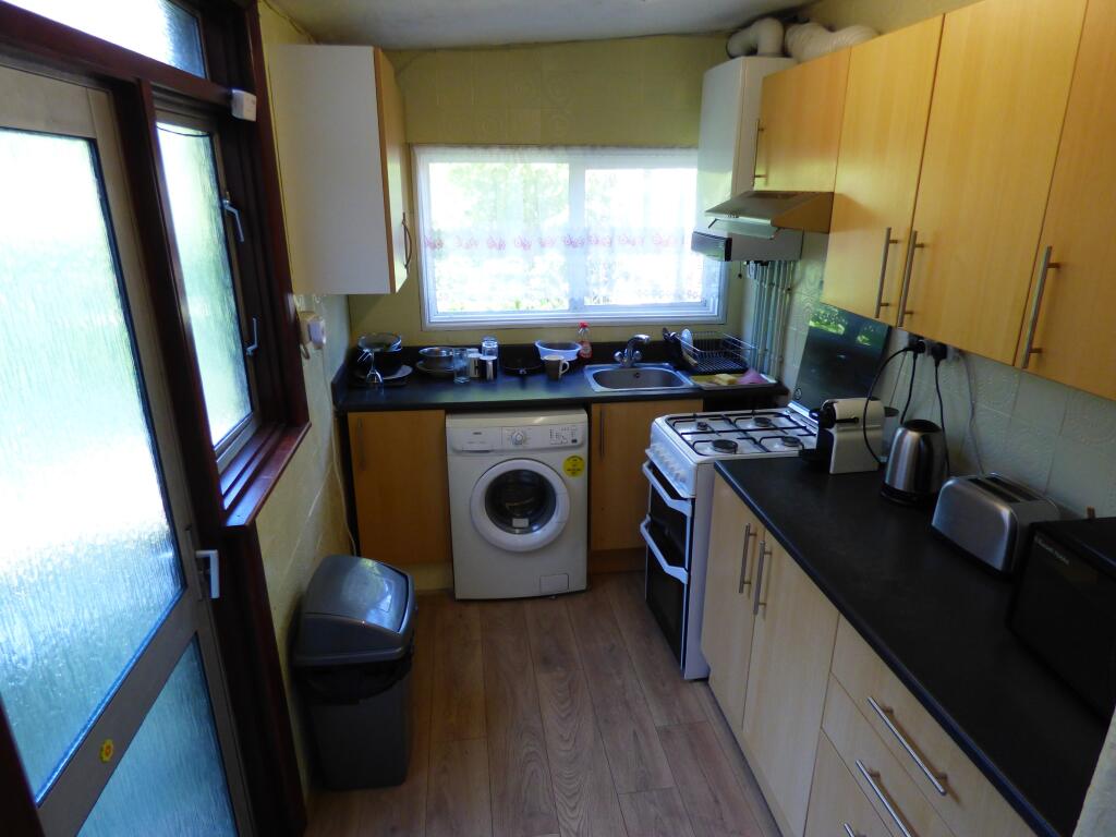 House in London - View 5