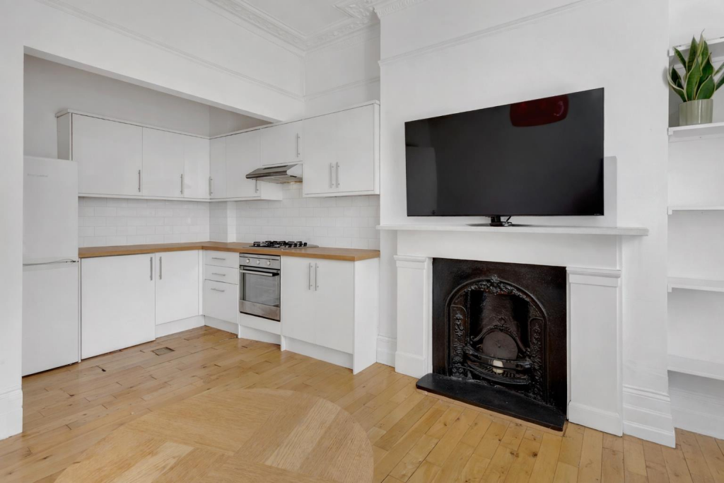 Main image of property: Mildmay Grove North, London, N1