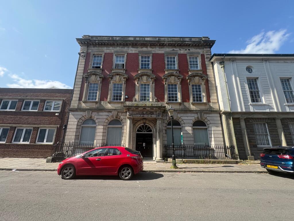 Main image of property: Flat 8, Pembroke Buildings, Cambrian Place