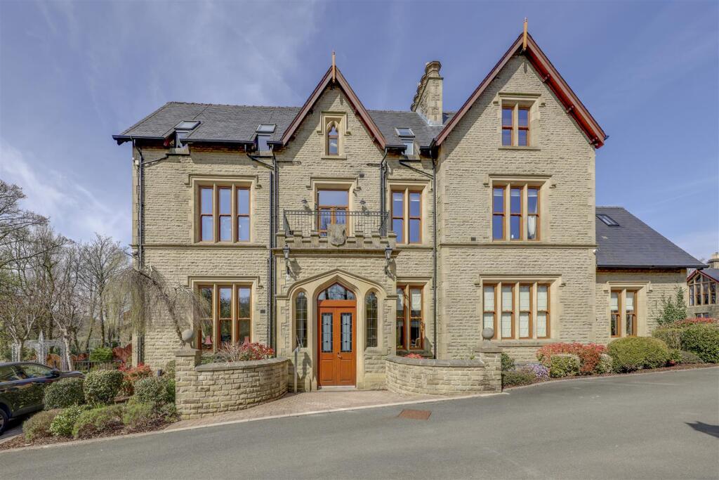 Additional image 4 of Lea Bank Hall, College Lane, Rawtenstall, Rossendale - Incredible, Spacious Apartment In Unique, Exclusive Gated Setting