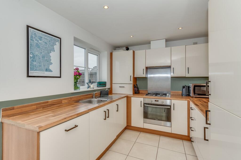 Stoneycroft Road, Handsworth, S13 photo 2