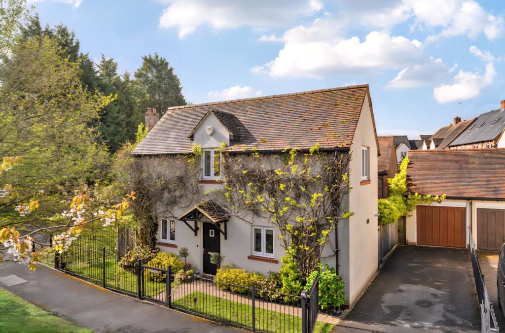 Main image of property: Watery Lane, Church Crookham, Fleet, Hampshire, GU52