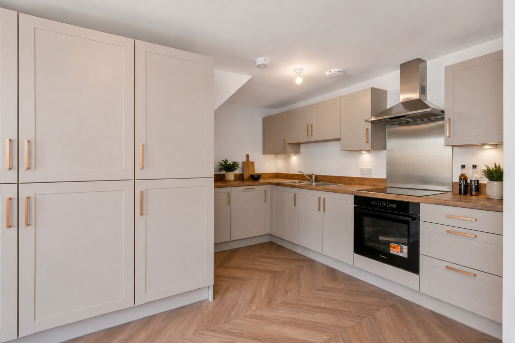 Apartment in Milton Keynes - View 4