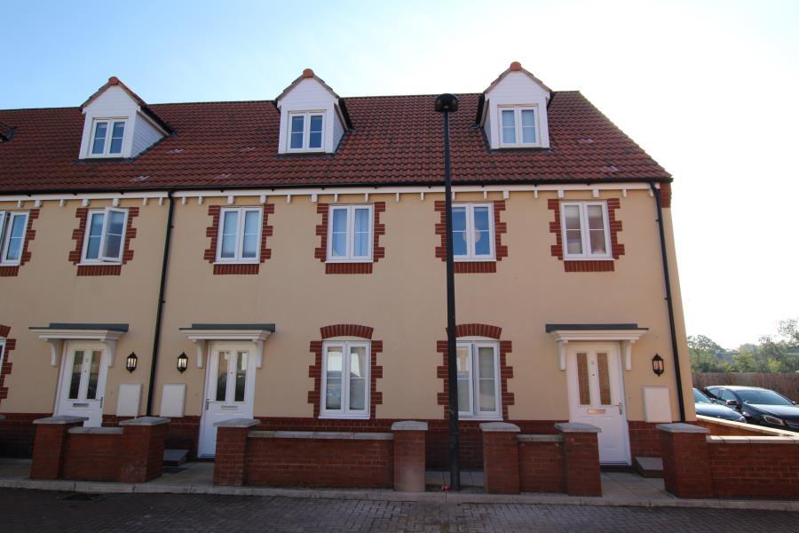 Main image of property: Foxglove Close - Stoke Gifford