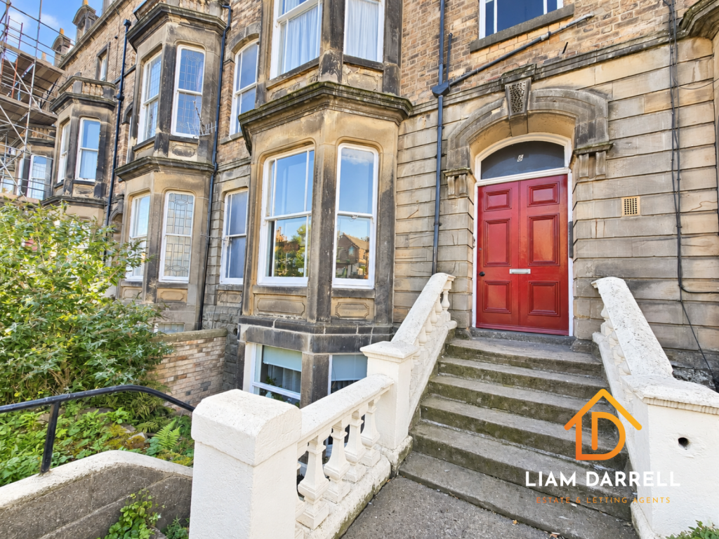 1-bed flat on West Park Terrace, Falsgrave Road, Scarborough, North Yorkshire, £85,000