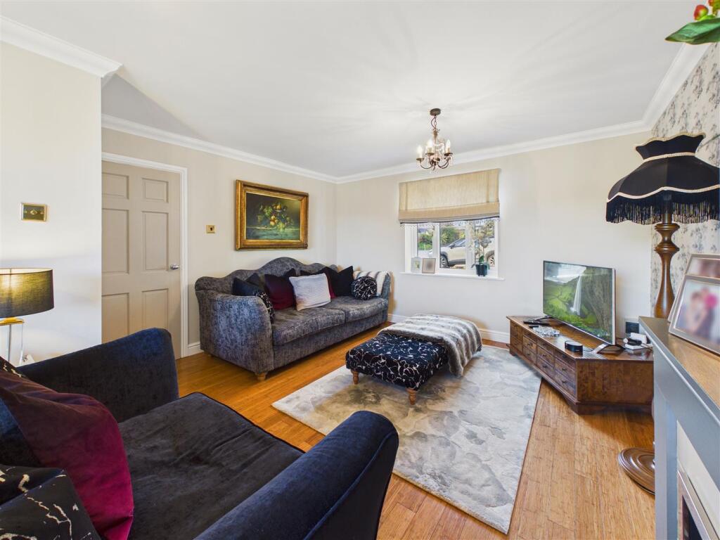 House in Rowley - View 6