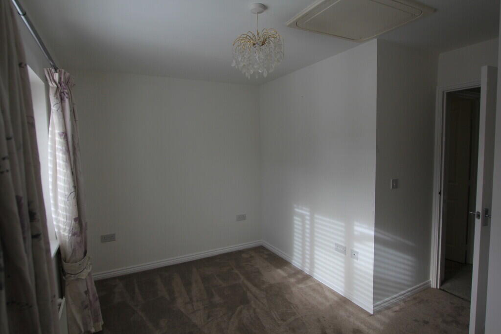 House in Llandudno, Hope - More